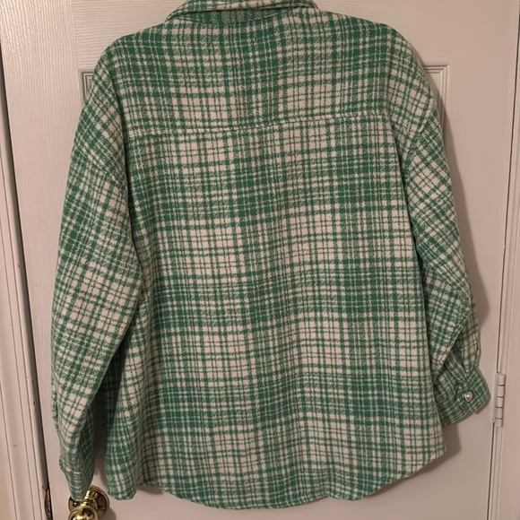 Forever 21 Plaid Longline Shacket Size L Color Green Cream - Picture 6 of 8